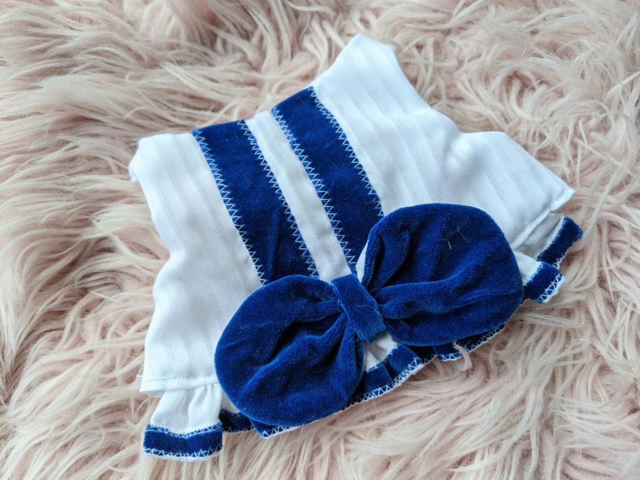 Elegant blue and white cat jacket for cat